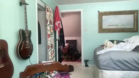 Snapshot of howlingatnothing chatting on March 2026 05:19:02 PM howlingatnothing online show from March 2026 05:19:02 PM