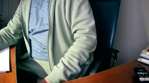 Peter online show from November 2025 09:25:02 PM