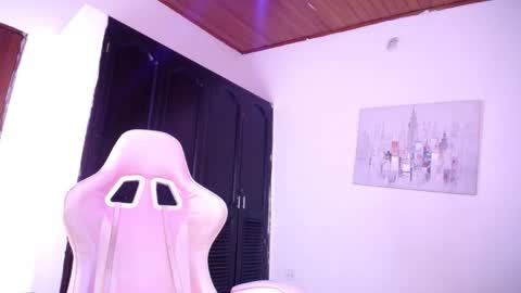 hubena_tgn online show from September 2025 06:30:02 PM