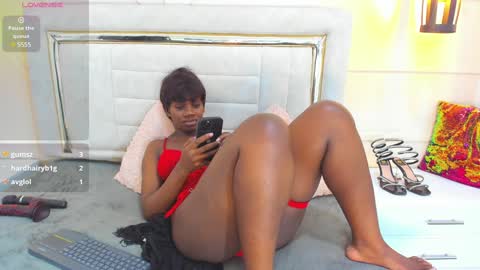 Snapshot of huddah_cam chatting on December 2024 03:02:01 PM huddah online show from December 2024 03:02:01 PM
