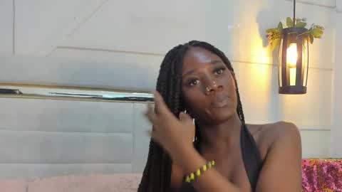 Snapshot of huddah_cam chatting on January 2025 05:56:01 PM huddah online show from January 2025 05:56:01 PM