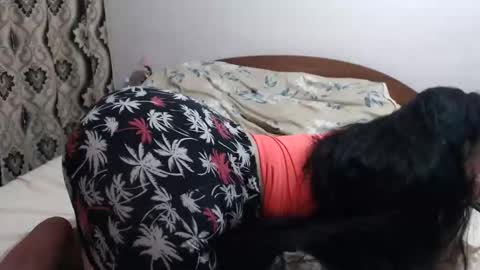 hugeassdevil online show from September 2025 10:28:02 AM