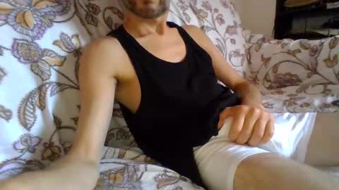 Snapshot of hugebobforever1983 chatting on September 2025 09:44:01 AM hugebobforever1983 online show from September 2025 09:44:01 AM