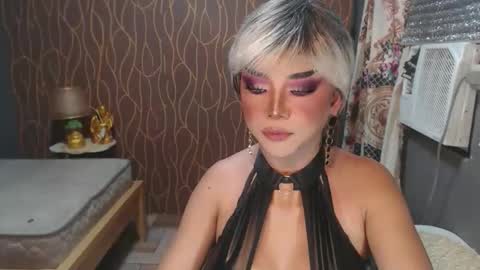 Christine online show from March 2026 06:32:01 AM