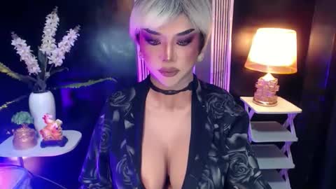 Snapshot of hugecockchristine chatting on May 2026 12:49:01 AM Christine online show from May 2026 12:49:01 AM