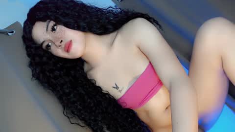Snapshot of hugecockyanny chatting on December 2024 10:24:01 AM Yhanie online show from December 2024 10:24:01 AM