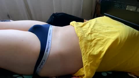 Snapshot of hugecumshots1 chatting on January 2026 11:42:01 PM HugeCumshots online show from January 2026 11:42:01 PM