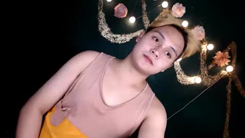 Snapshot of hugedickjp chatting on December 2024 12:05:01 PM hugedickjp online show from December 2024 12:05:01 PM