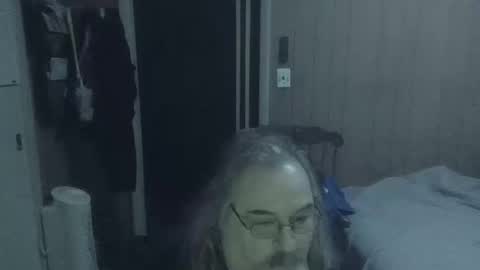 lonely huggy bear online show from February 2026 11:22:02 AM