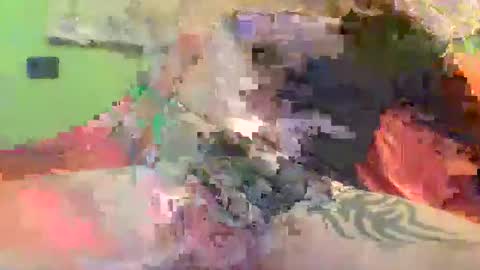 hugo_theboss_ online show from February 2025 07:24:02 AM