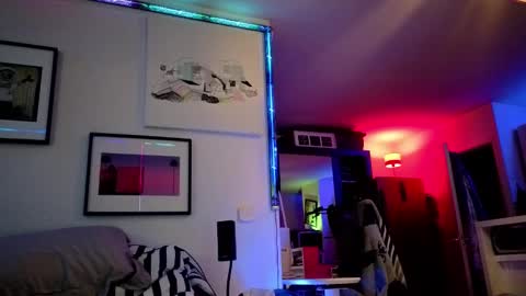 Hugo online show from January 2025 08:39:02 PM