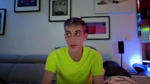 Hugo online show from February 2025 09:02:01 PM