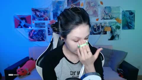 HugoMin online show from October 2025 03:01:02 PM