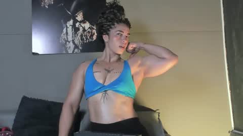Snapshot of hulk_girl212 chatting on July 2026 01:06:02 PM alice online show from July 2026 01:06:02 PM