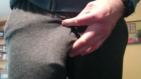 Big uncut cock dripping online show from February 2025 12:15:01 AM