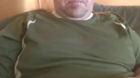 Snapshot of hungarianfatcockdady chatting on May 2026 01:59:01 PM vastagfasz magyar apuci online show from May 2026 01:59:01 PM