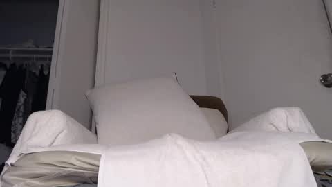 Snapshot of hungbeast410 chatting on January 2026 03:03:02 PM Mase online show from January 2026 03:03:02 PM