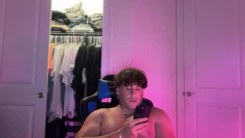 hungkingg22 online show from February 2026 09:11:01 PM