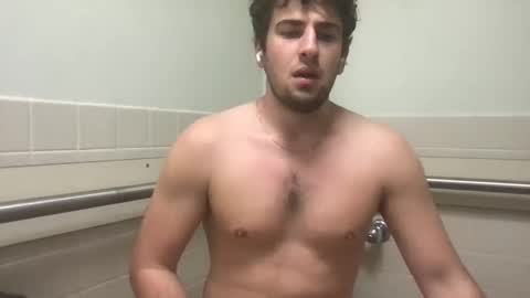 Snapshot of hungnhornystud chatting on February 2026 07:15:02 PM hungnhornystud online show from February 2026 07:15:02 PM