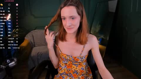 Snapshot of hungry_kitty66 chatting on January 2025 04:46:01 PM Kitty online show from January 2025 04:46:01 PM