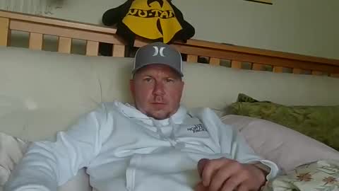 HuingsingleDad79 online show from March 2026 07:41:02 PM