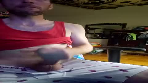 Snapshot of hungwell2111 chatting on July 2026 01:08:01 AM hungwell2111 online show from July 2026 01:08:01 AM