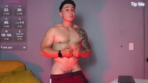 hunk_ryan online show from September 2025 10:04:01 PM