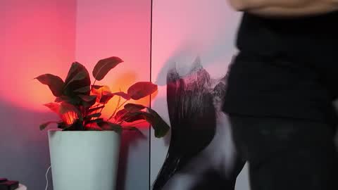 hunk_ryan online show from September 2025 06:24:02 PM