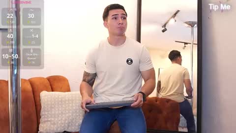 hunk_ryan online show from November 2025 10:26:01 PM