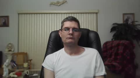 hunkmasclefad458 online show from January 2025 05:55:01 AM