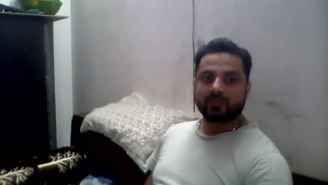Snapshot of hunkster102 chatting on June 2026 08:12:02 AM hunkster102 online show from June 2026 08:12:02 AM