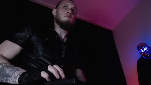 Snapshot of hunkytime chatting on May 2026 05:54:02 PM I AM NOT A DIRECTOR I AM THE BOSS KINGDADDYSIRSTR8ALPHAMASTER online show from May 2026 05:54:02 PM