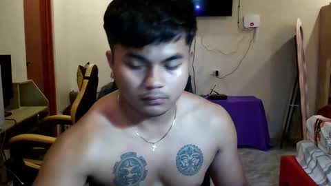 hunkyzeus online show from April 2026 07:30:02 AM