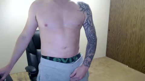 Snapshot of hunter_jayden7 chatting on July 2026 07:54:01 PM TypsyT7 online show from July 2026 07:54:01 PM
