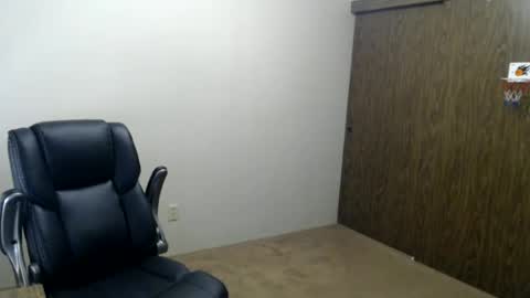 Snapshot of hunter_jayden7 chatting on July 2026 08:05:01 PM TypsyT7 online show from July 2026 08:05:01 PM