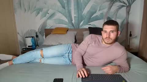 Hunter Bridges online show from December 2025 01:09:02 PM