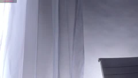 hunterheat_ online show from April 2026 05:30:01 PM