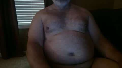 Snapshot of huntermark1 chatting on April 2026 01:06:02 PM huntermark1 online show from April 2026 01:06:02 PM