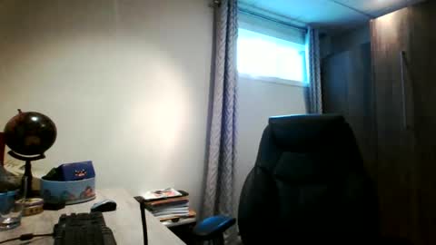 hurley7890 online show from January 2025 03:27:01 PM