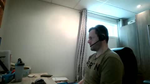 hurley7890 online show from April 2026 02:34:01 PM