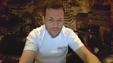 hurley7890 online show from April 2026 02:23:01 AM