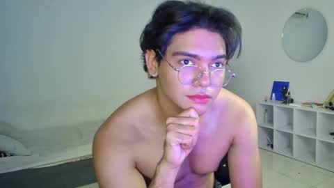 husband_xxx online show from November 2025 04:00:02 PM