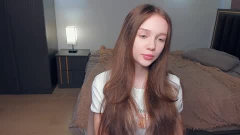 Lily online show from April 2026 07:06:02 AM