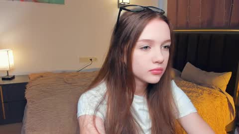 Lily online show from April 2026 07:15:02 AM