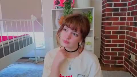 Snapshot of hyelorenson chatting on June 2026 10:16:02 AM Mona online show from June 2026 10:16:02 AM