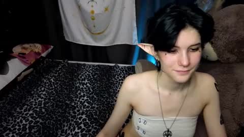 Snapshot of hyeon_jin chatting on January 2025 03:00:02 AM Hyeon Jin online show from January 2025 03:00:02 AM