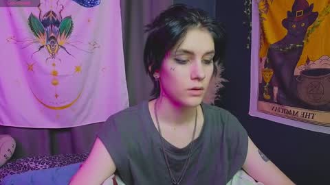 Snapshot of hyeon_jin chatting on January 2025 01:20:02 AM Hyeon Jin online show from January 2025 01:20:02 AM