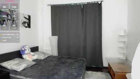 Kate online show from October 2025 02:08:02 PM