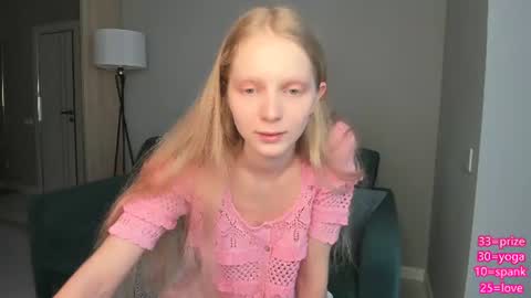 Snapshot of hypnoootic chatting on July 2026 10:01:01 AM Jenny online show from July 2026 10:01:01 AM