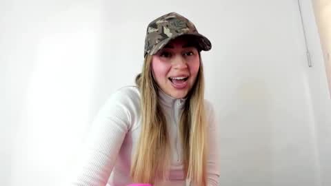 Snapshot of hyunjooo chatting on September 2025 06:52:02 PM Hyun Joo online show from September 2025 06:52:02 PM